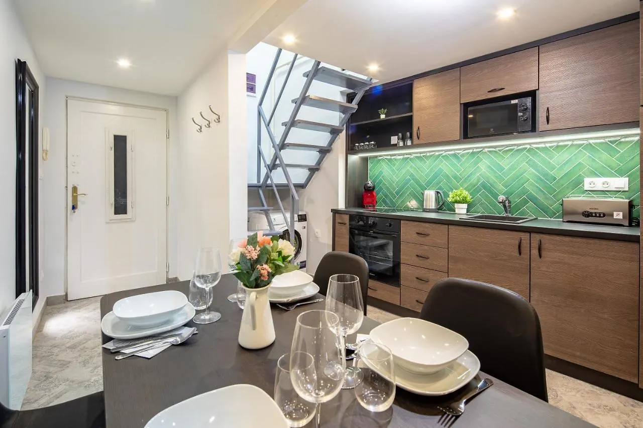 Dessewffy Premium Apartment Budapeşte
